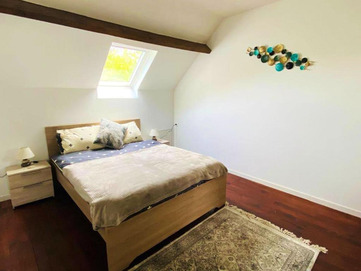Appartement Charmant Orgnac-Sur-Vezere Avec Jardin Et Parking Exterior foto