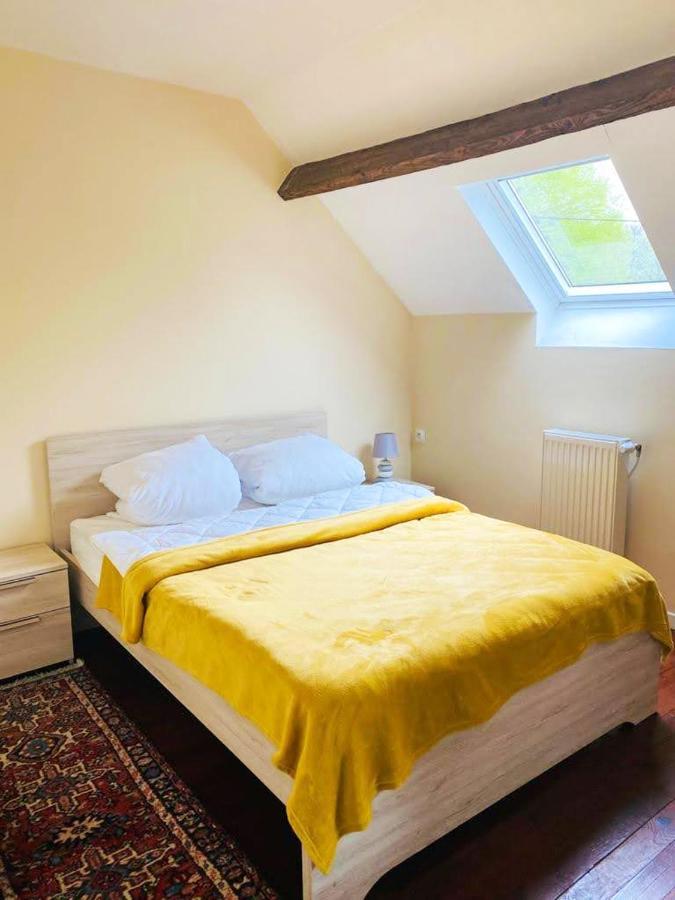 Appartement Charmant Orgnac-Sur-Vezere Avec Jardin Et Parking Exterior foto